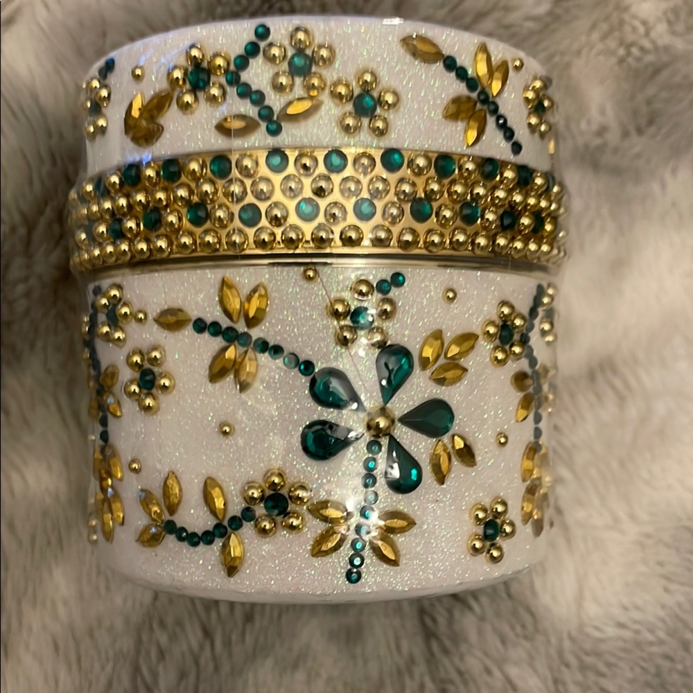 Prai Beauty 24k Gold Wrinkle Repair